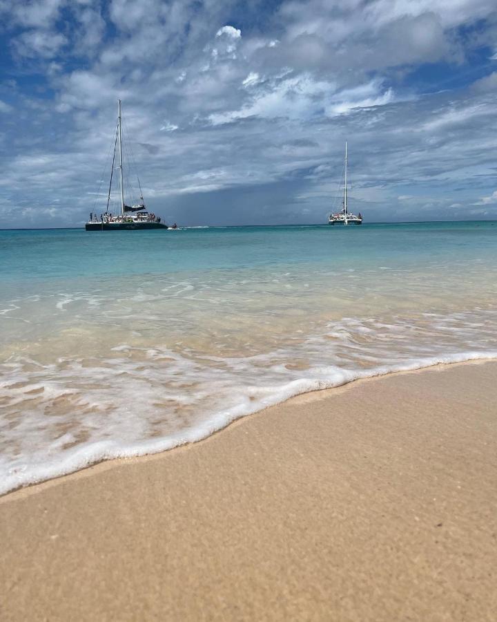 Nautilus Ocean Suites Bridgetown Eksteriør bilde